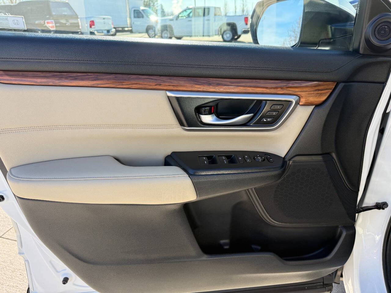 Used 2022 Honda CR-V Touring image 28