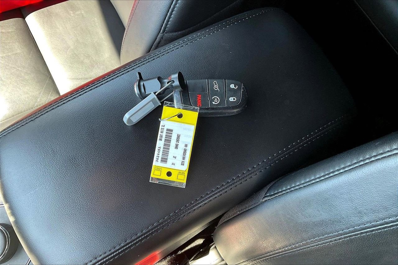 Certified 2021 Jeep Grand Cherokee Limited image 34