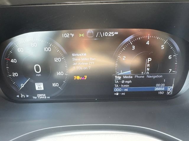 Used 2021 Volvo XC60 T5 Momentum w/ Climate Package AWD/4WD image 24