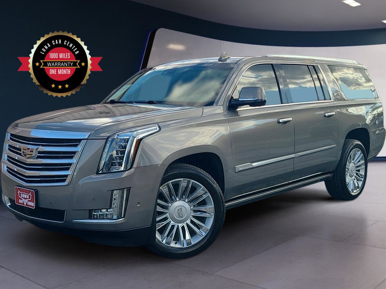 Used 2018 Cadillac Escalade ESV Platinum AWD/4WD image 1