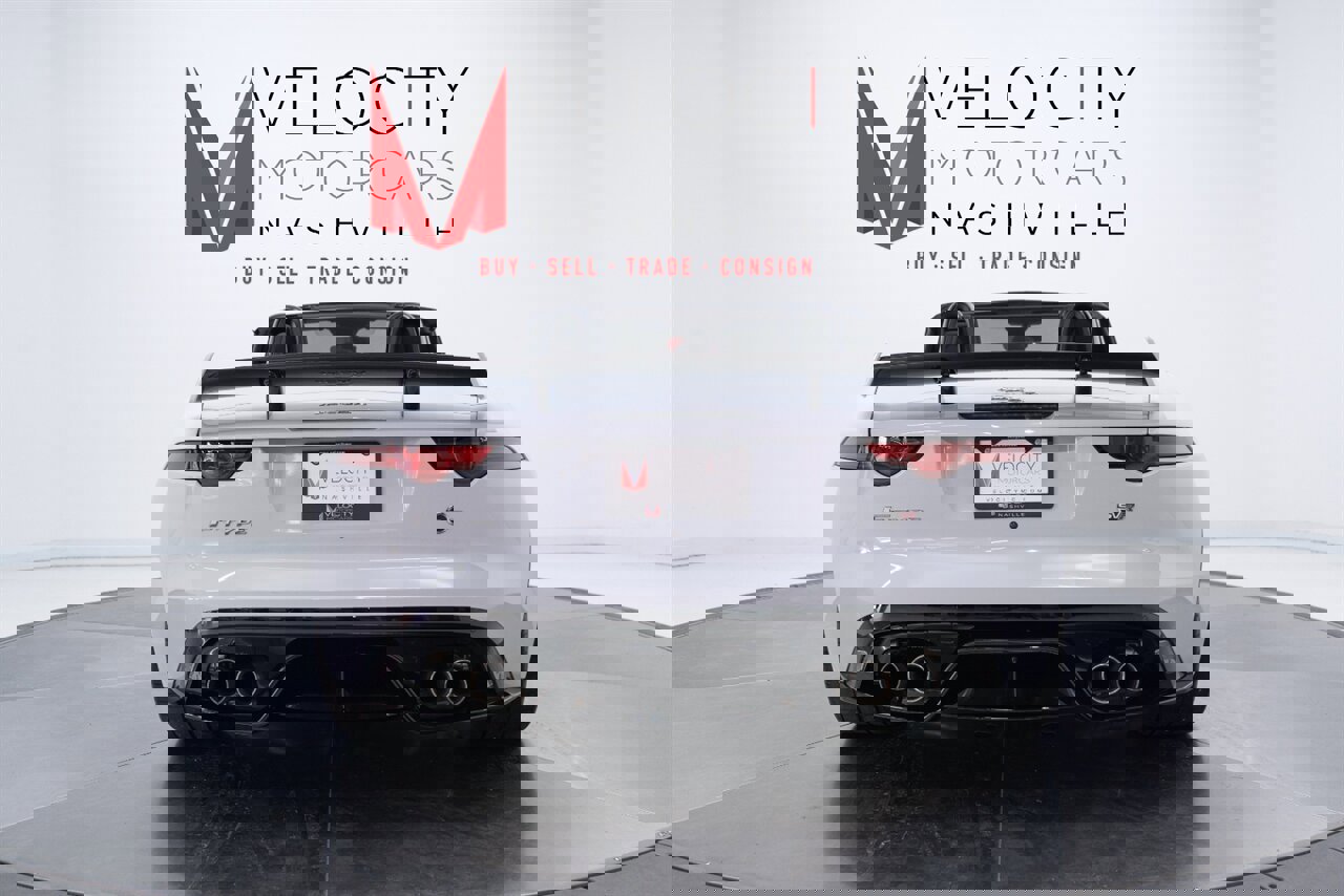 Used 2020 Jaguar F-TYPE SVR image 19