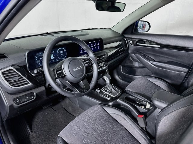 Certified 2024 Kia Seltos S AWD/4WD image 9