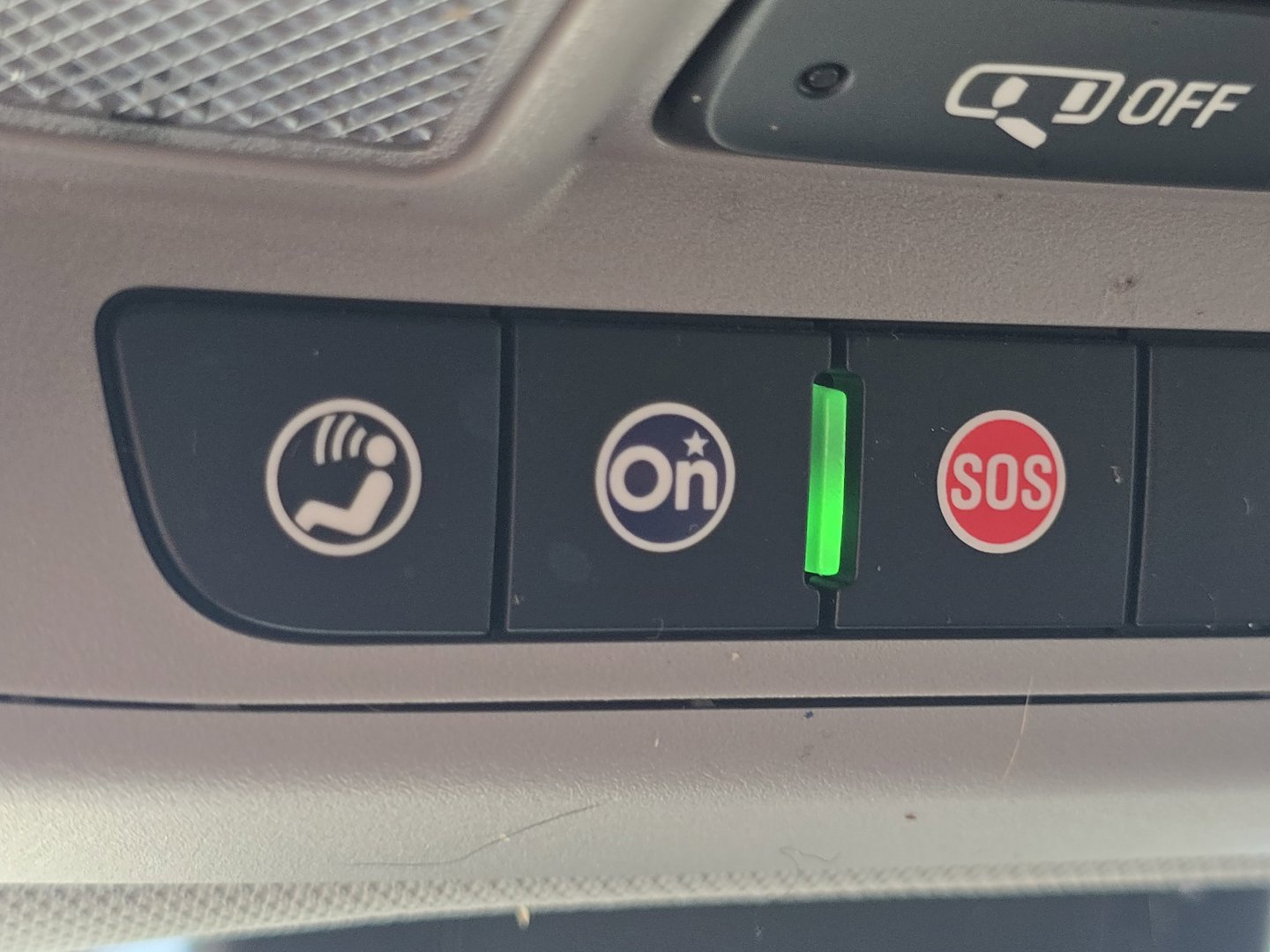 Used 2022 GMC Terrain SLE w/ Driver Convenience Package image 7