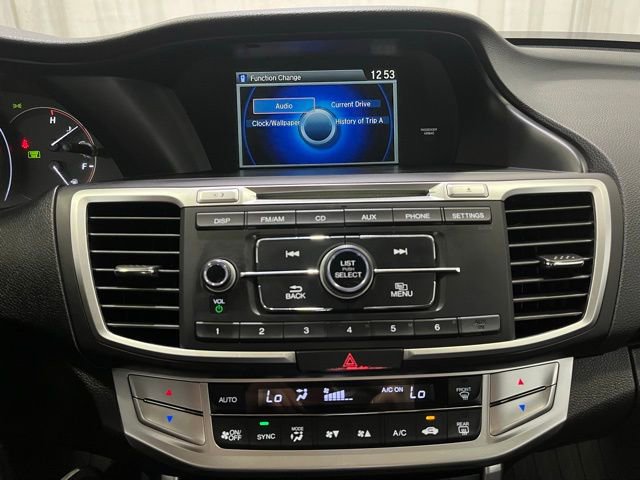 Used 2015 Honda Accord Sport image 18