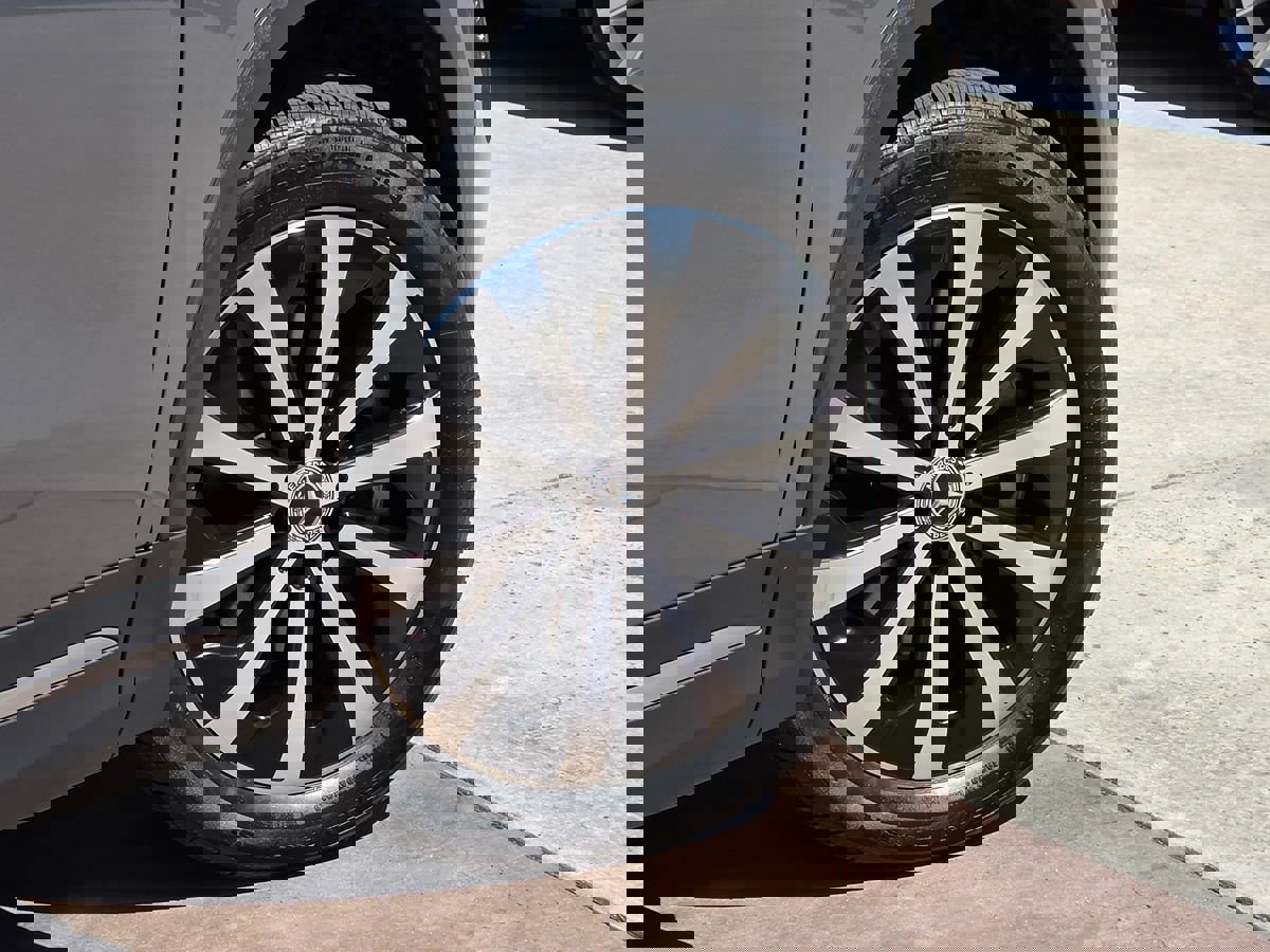 Used 2021 Mercedes-Benz GLA 250 w/ Premium Package image 13