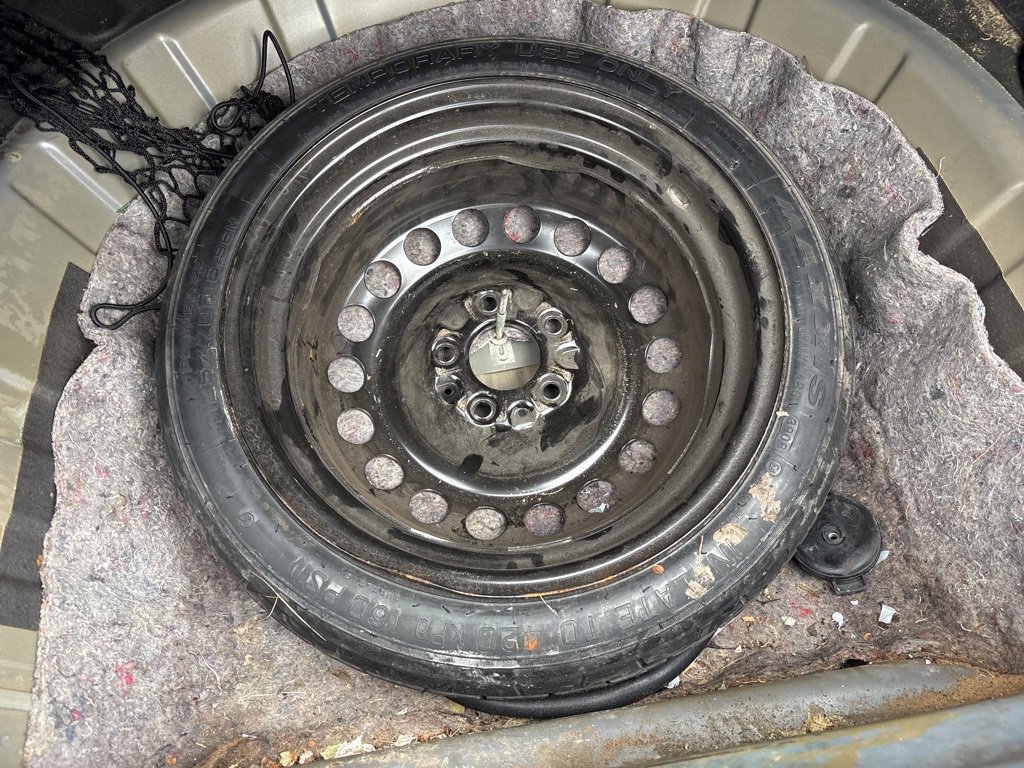 Used 2009 Chevrolet Malibu LTZ image 18