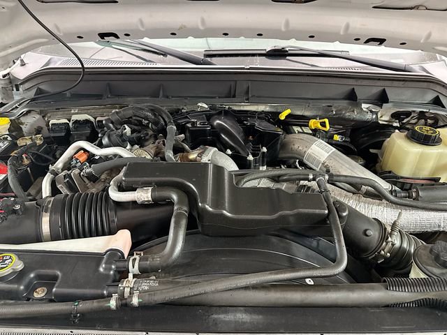 Used 2016 Ford F250 Lariat w/ Lariat Ultimate Package AWD/4WD image 31