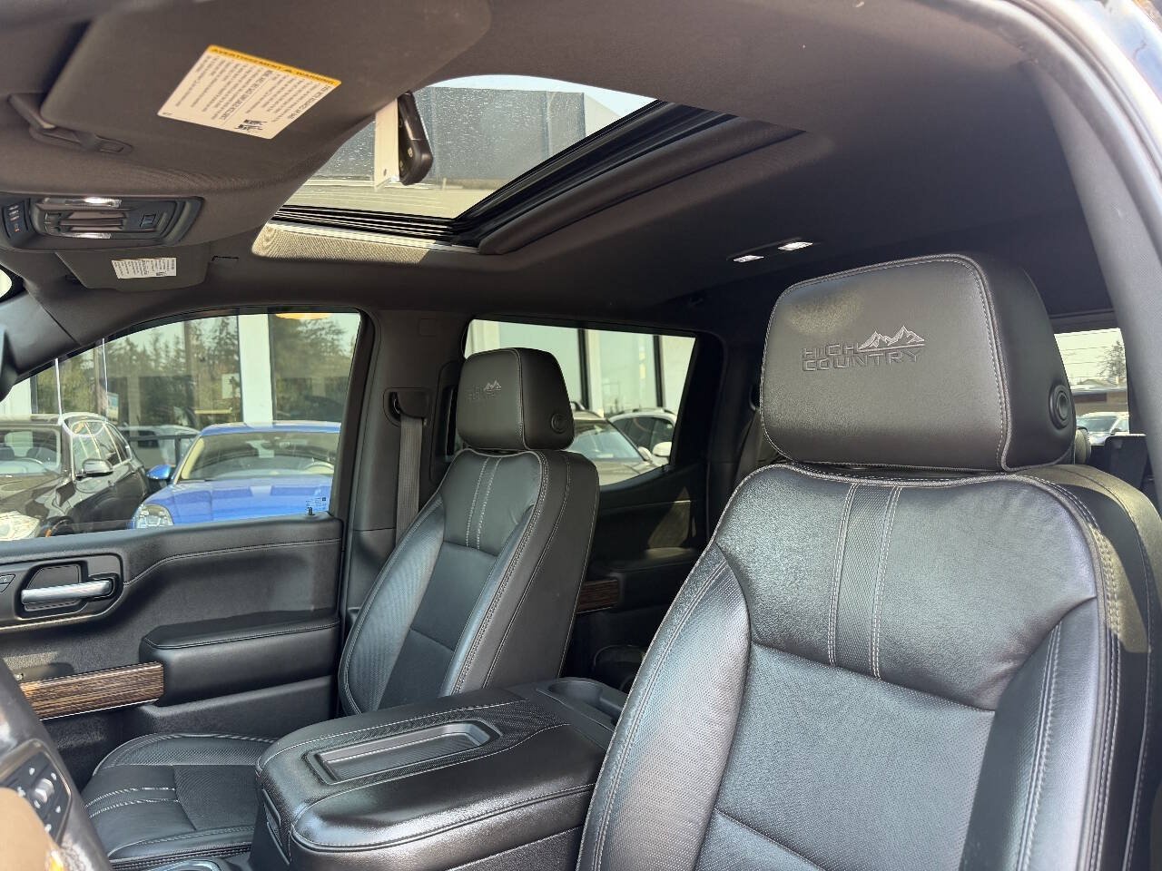 Used 2019 Chevrolet Silverado 1500 High Country w/ High Country Premium Package AWD/4WD image 34