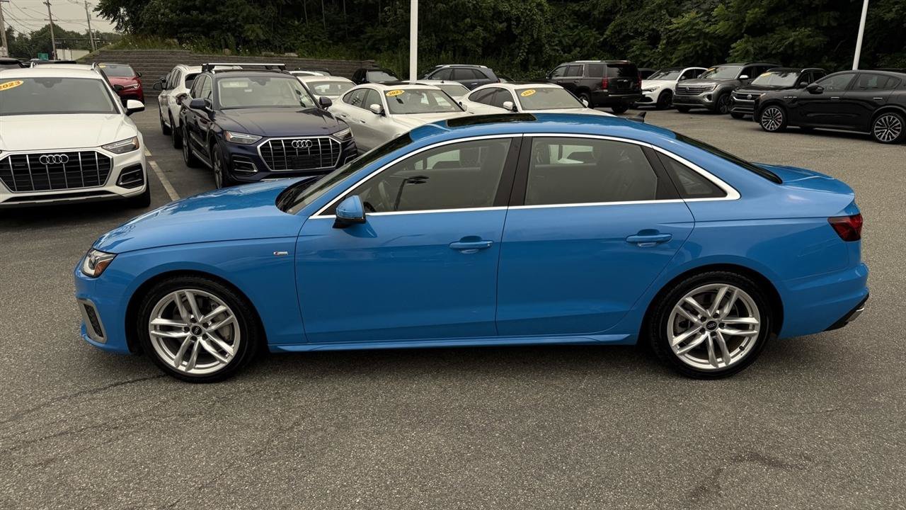 Used 2022 Audi A4 2.0T Premium Plus AWD/4WD image 12