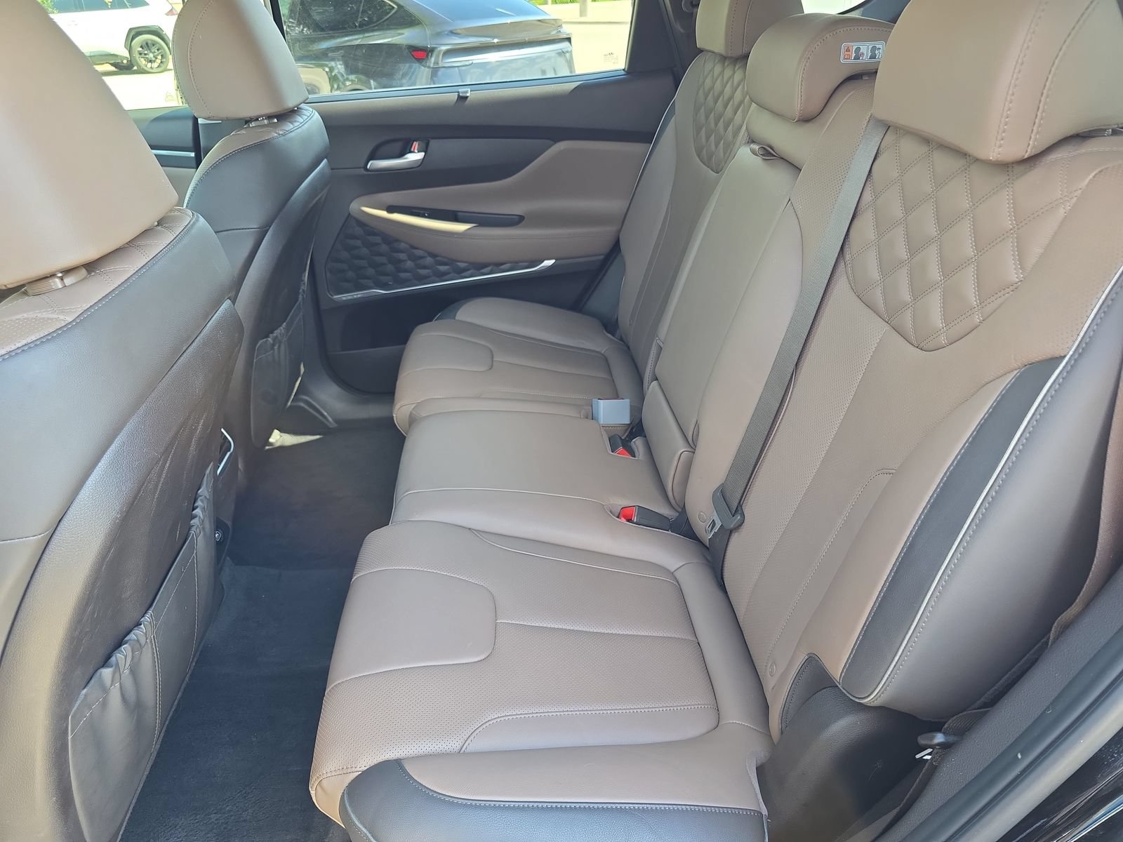 Used 2022 Hyundai Santa Fe SEL Premium AWD/4WD image 11