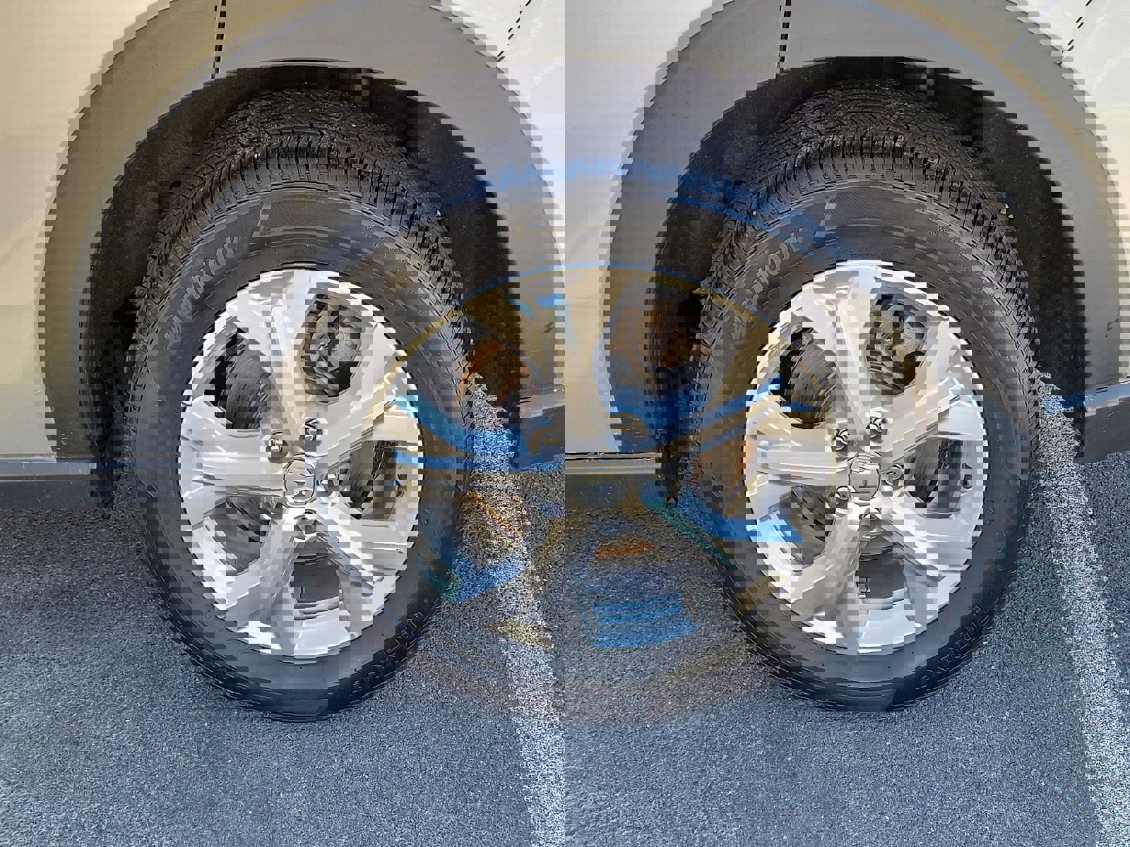 Used 2023 Honda HR-V LX image 30