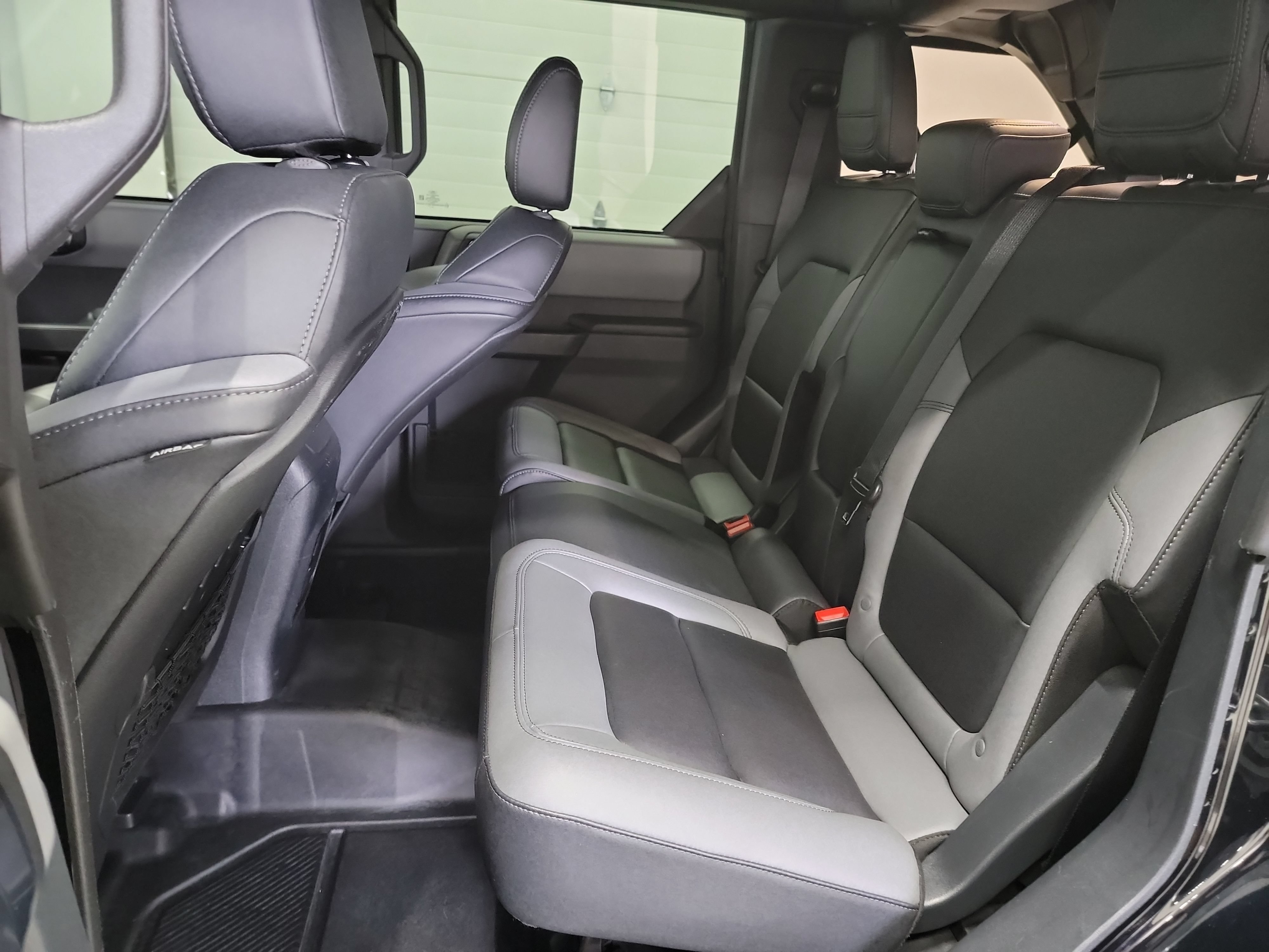 Used 2024 Ford Bronco Big Bend AWD/4WD image 28