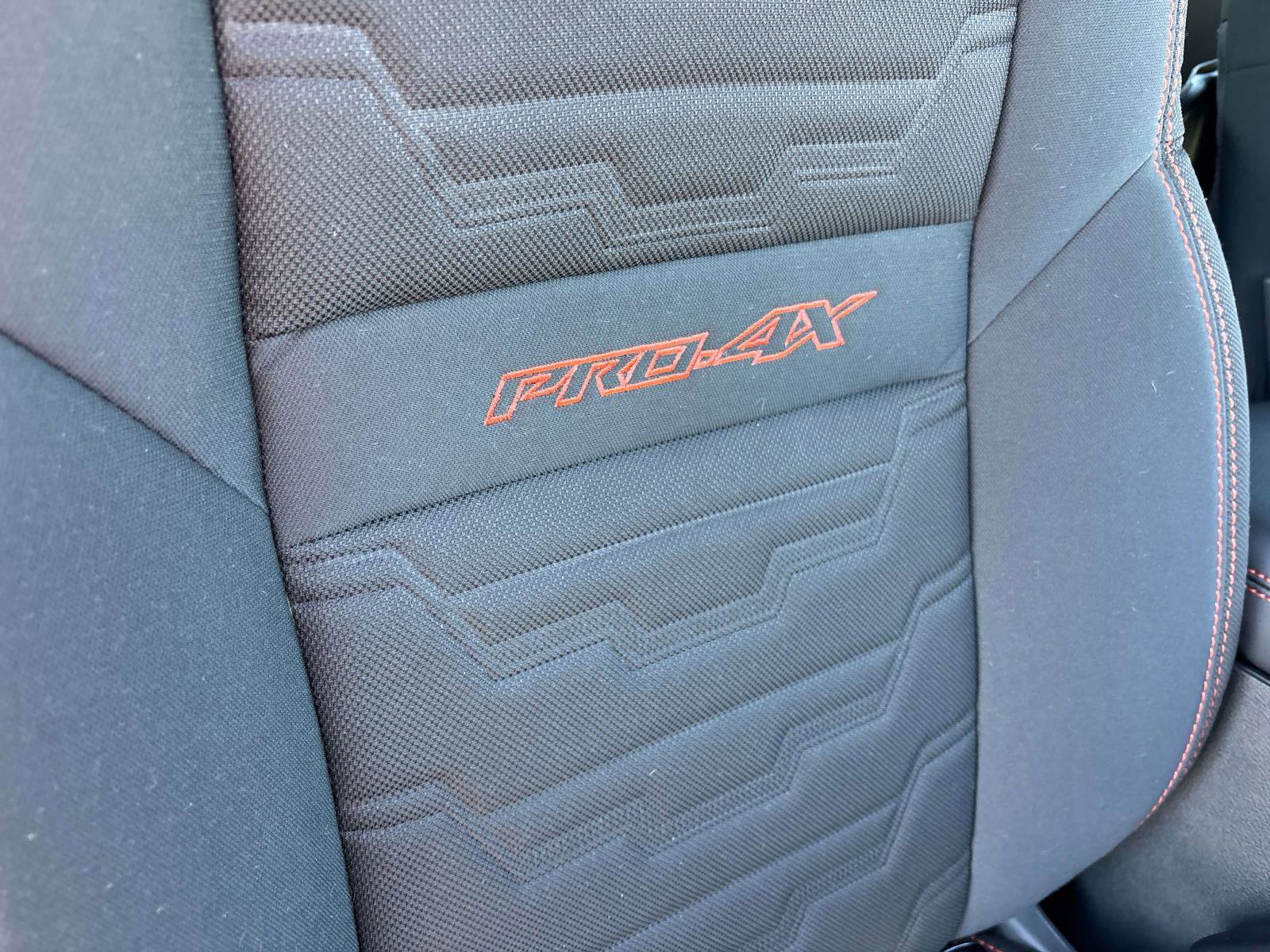 Used 2023 Nissan Frontier PRO-4X w/ Pro Convenience Package AWD/4WD image 11