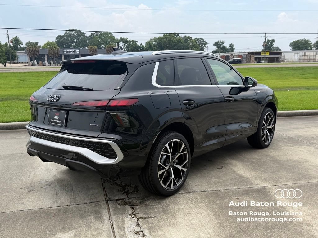 New 2026 Audi Q3 quattro 2.0T AWD/4WD image 3