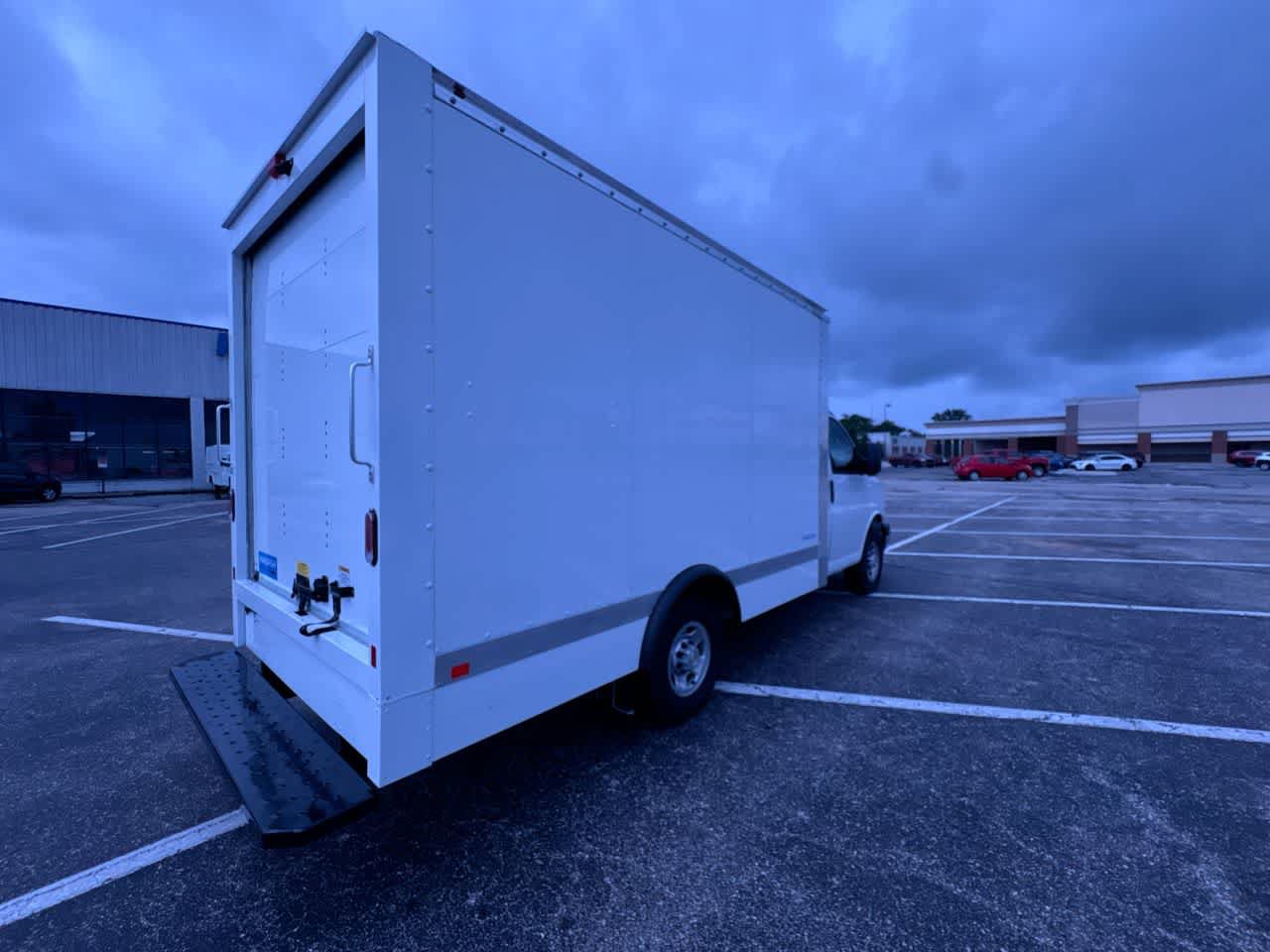 New 2025 Chevrolet Express 3500 w/ Power Convenience Package RWD image 8