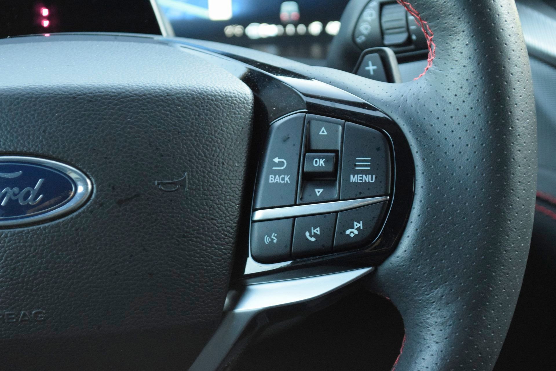 Certified 2025 Ford Explorer ST image 13