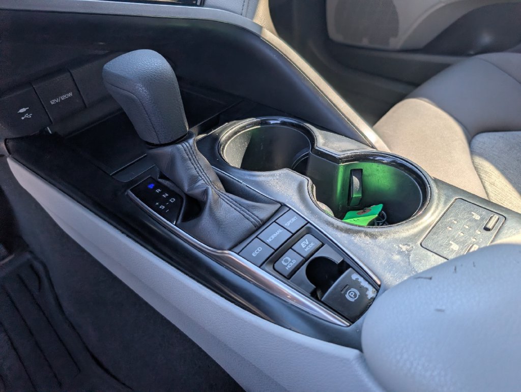 Used 2019 Toyota Camry LE w/ Fleet Convenience Package FWD image 16