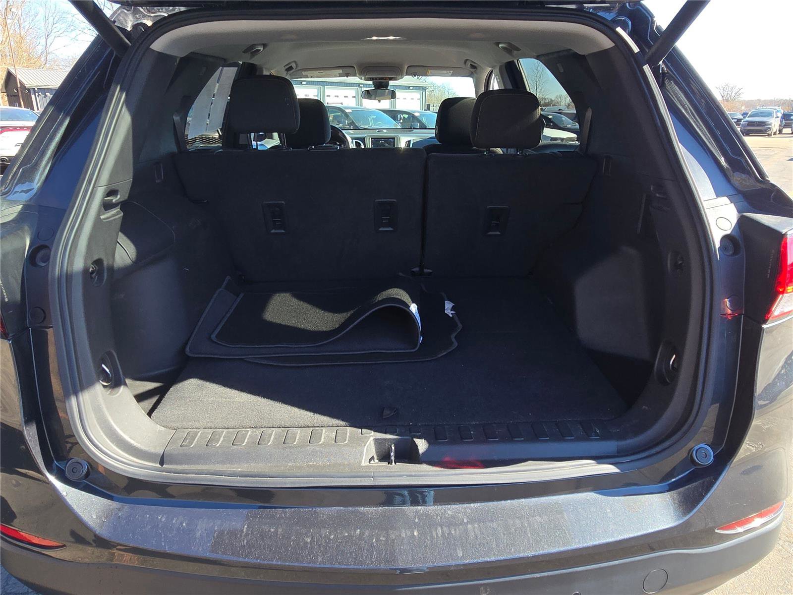 Used 2022 Chevrolet Equinox LT image 13