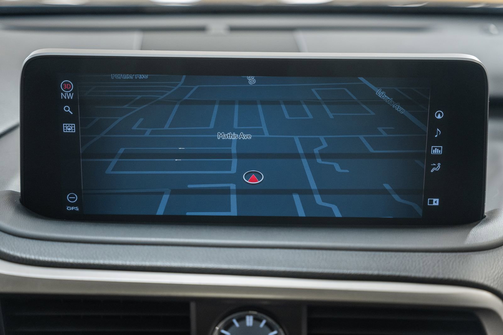 Used 2021 Lexus RX 350L Premium w/ Premium Package image 27