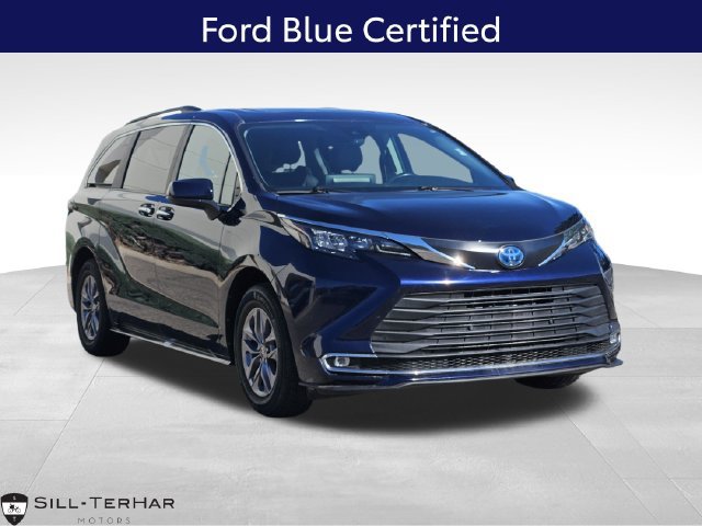 Used 2024 Toyota Sienna XLE