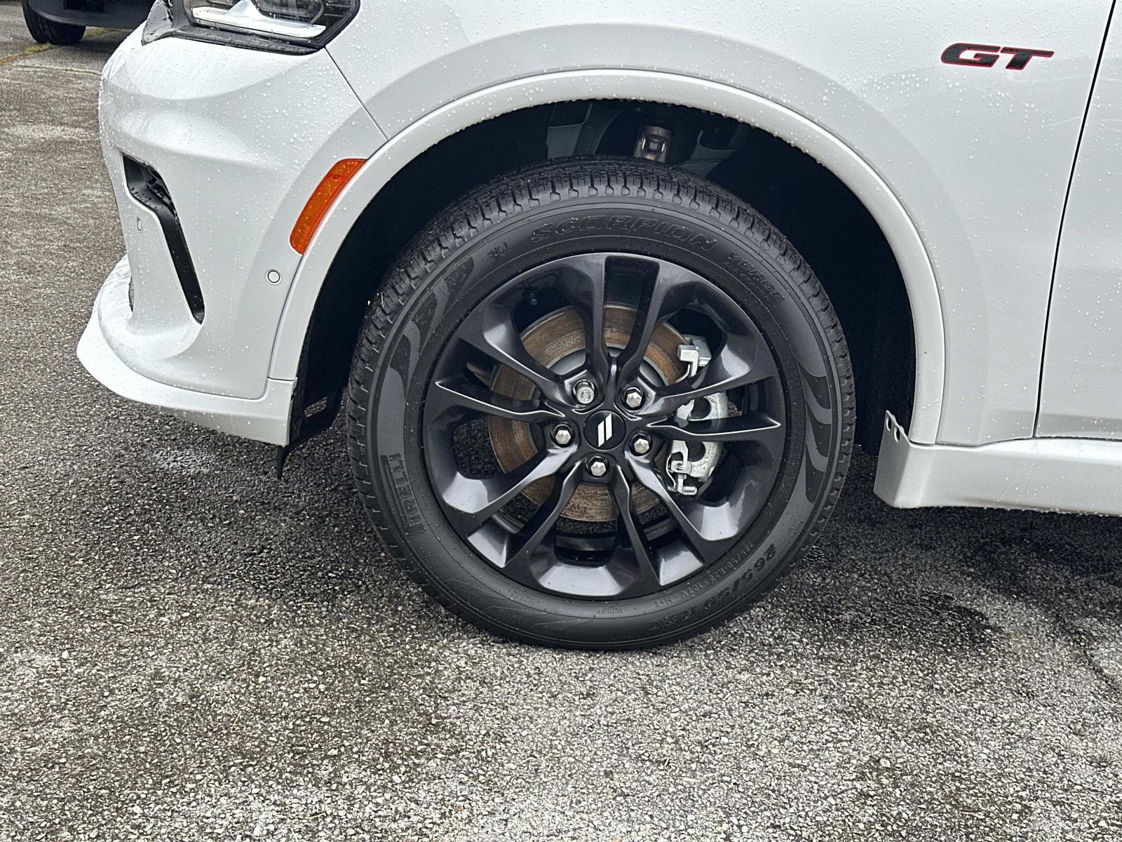 Certified 2025 Dodge Durango GT image 11