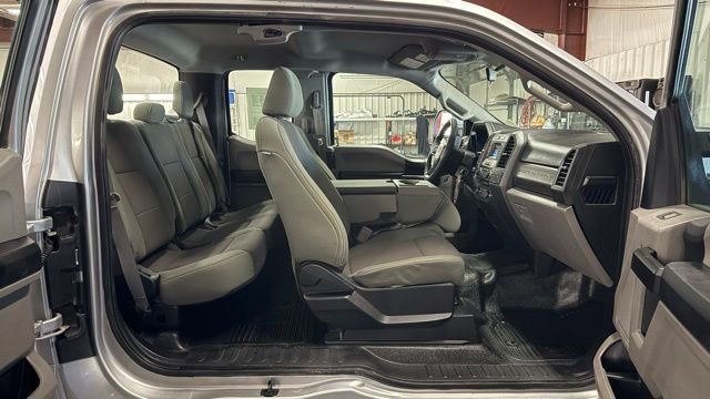 Used 2018 Ford F250 XL w/ Power Equipment Group image 21