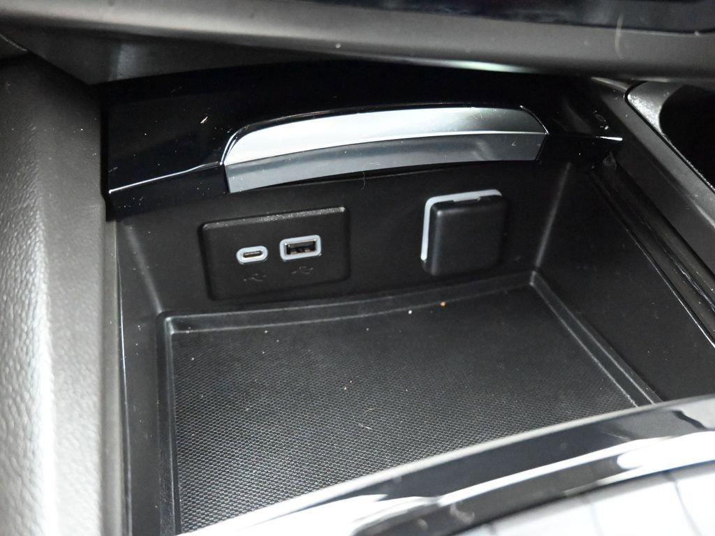 Used 2023 Buick Envision Preferred FWD image 22