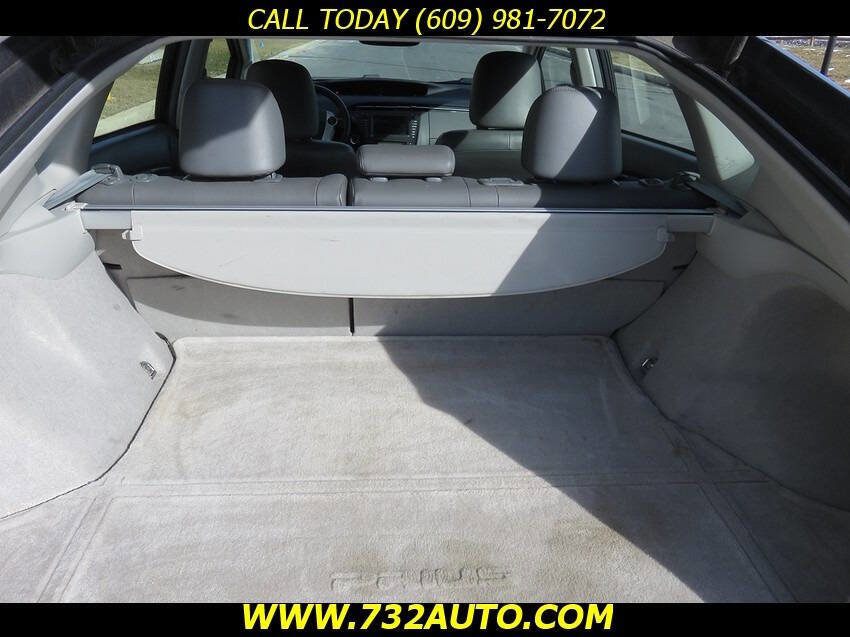 Used 2011 Toyota Prius Four w/ Solar Roof Pkg image 15