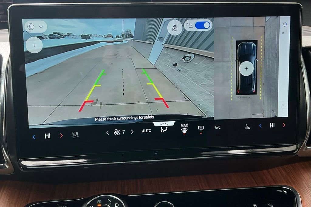 Used 2025 Ford Expedition Max King Ranch image 26