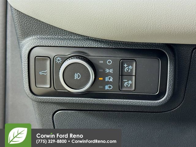 New 2025 Ford Explorer Active w/ Active Comfort Package image 11