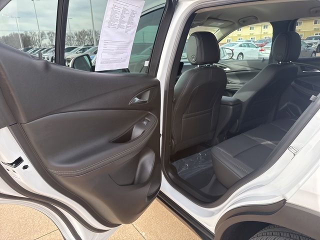 Used 2024 Buick Encore GX Preferred image 33