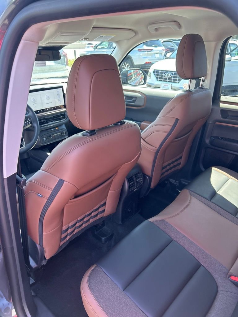 Used 2025 Ford Bronco Sport Outer Banks image 18