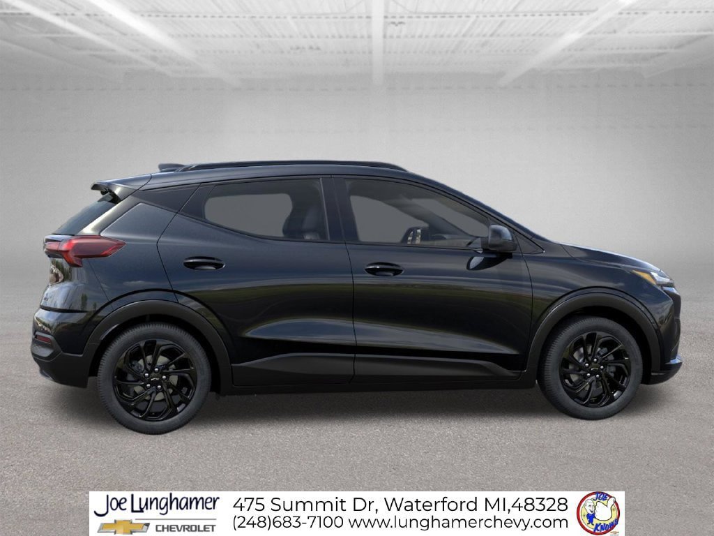 New 2027 Chevrolet Bolt RS w/ Technology Package FWD image 5