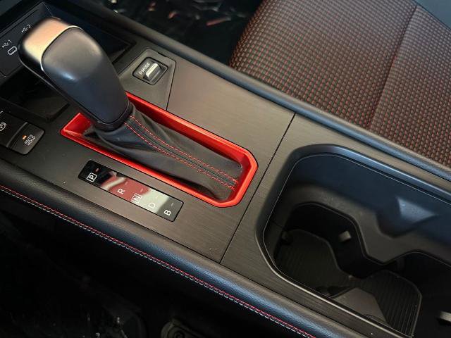 Certified 2025 Nissan Kicks SR AWD/4WD image 26