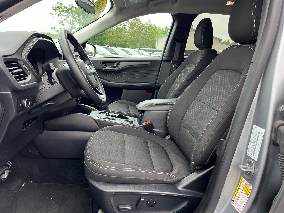 Used 2024 Ford Escape Active AWD/4WD image 17