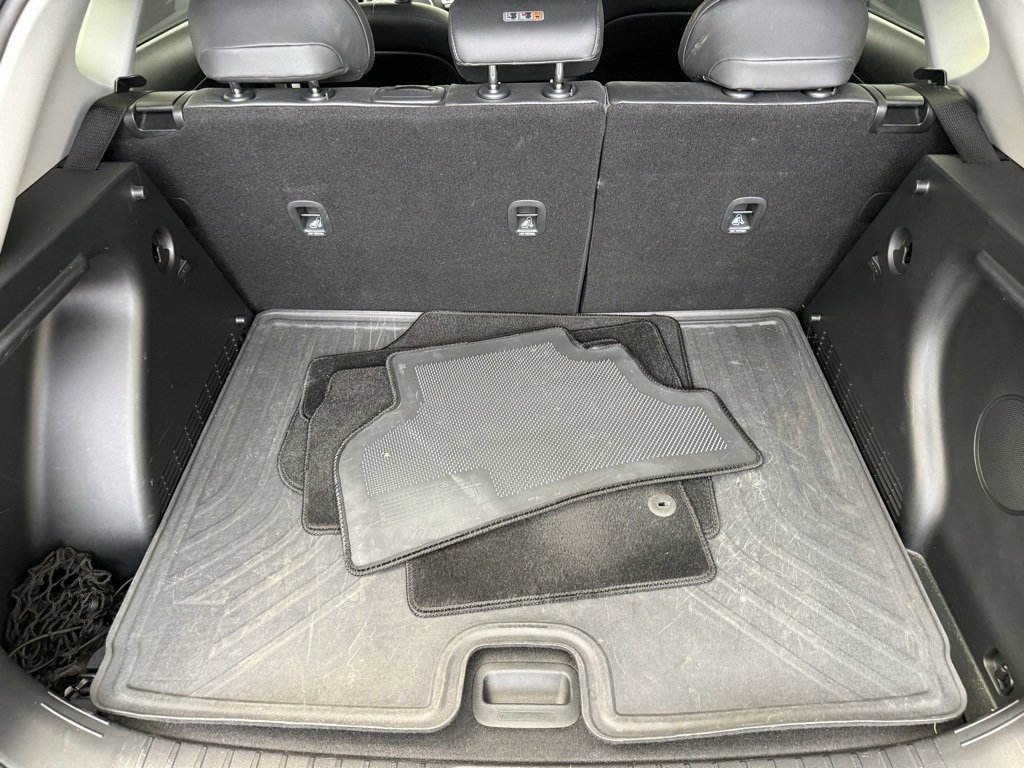 Used 2025 Hyundai Kona Limited image 57