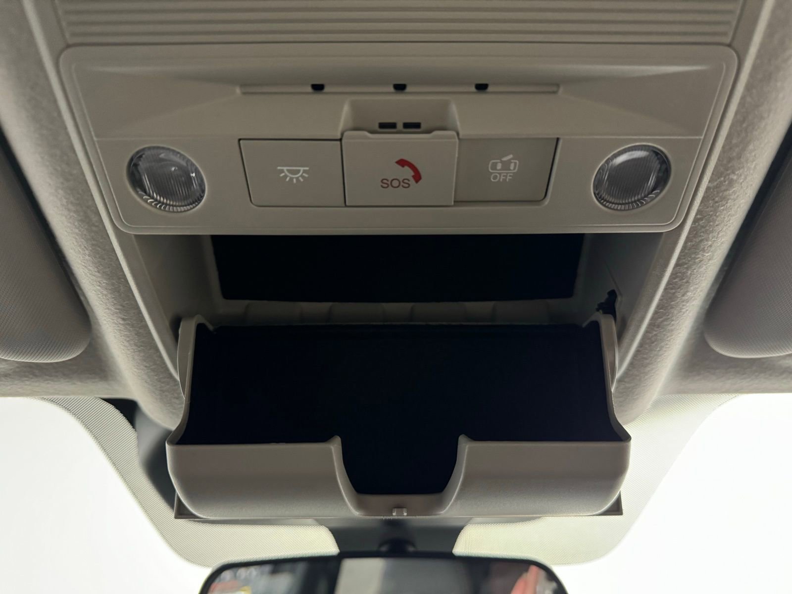 New 2026 Nissan Kicks SR w/ Cold Weather Package image 21