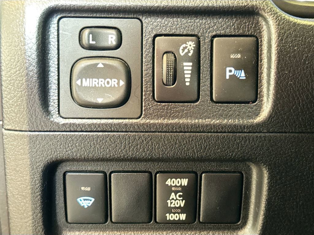 Used 2019 Toyota 4Runner Limited AWD/4WD image 12