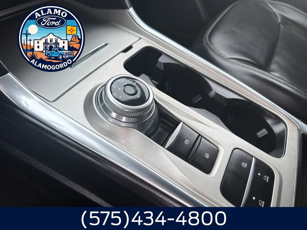 Used 2023 Ford Explorer XLT w/ Equipment Group 202A RWD image 22