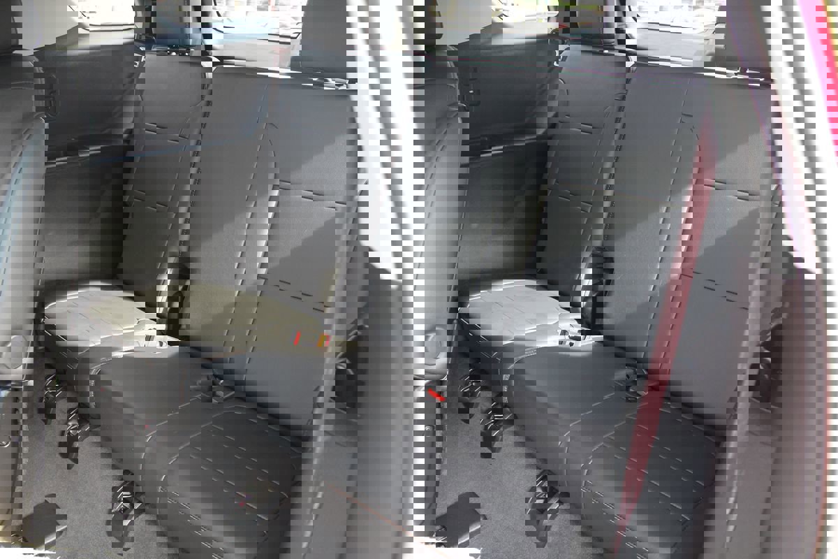 Used 2020 Chevrolet Traverse LT w/ Driver Confidence II Package image 18