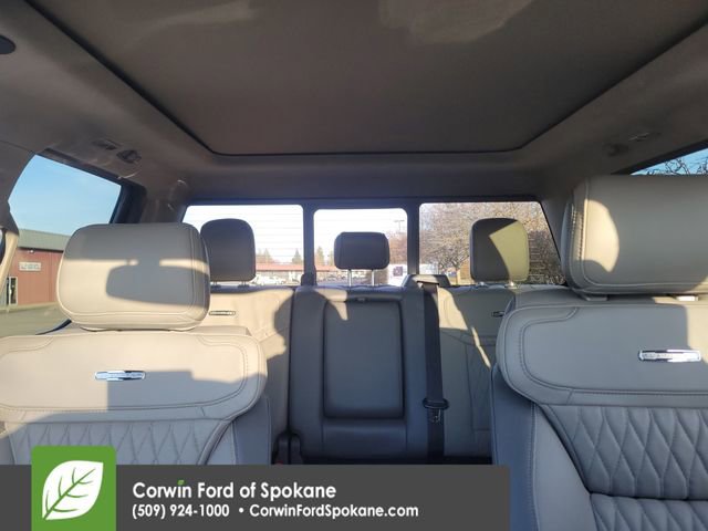 Used 2025 Ford F450 Platinum w/ Platinum Plus Package image 42