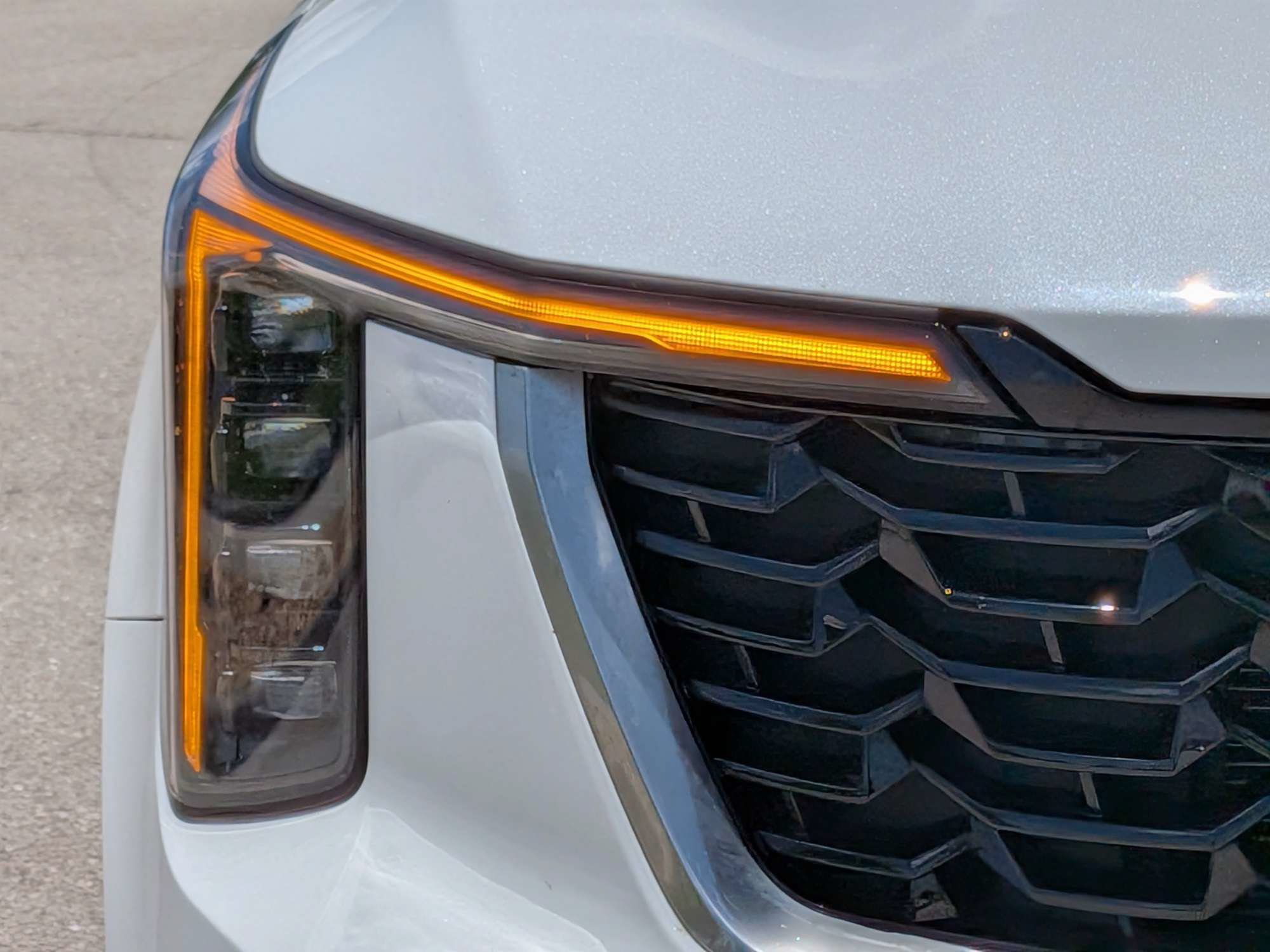 Certified 2025 Kia Sorento EX AWD/4WD image 10