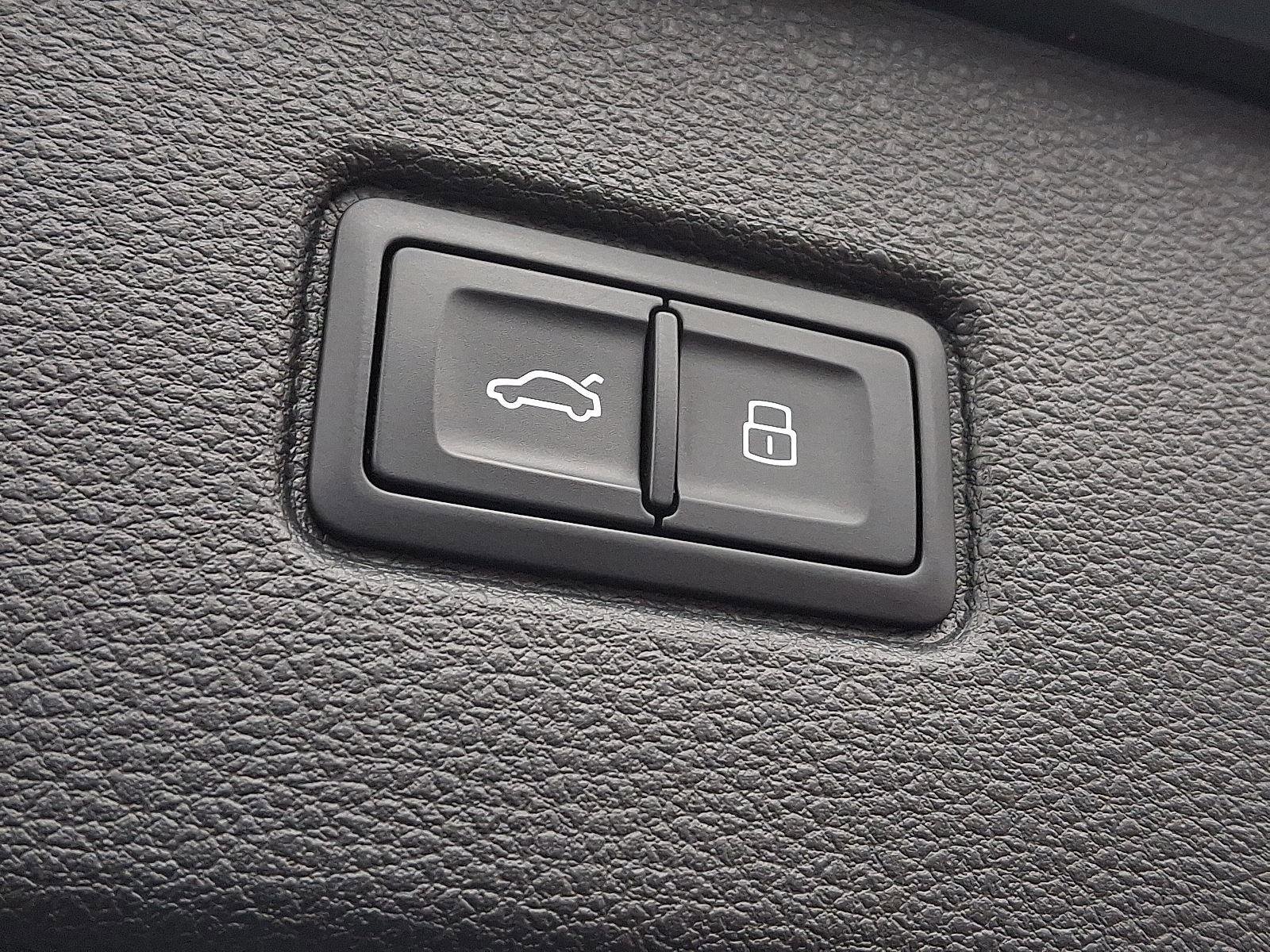 Certified 2025 Audi Q7 3.0T Prestige w/ Prestige Package image 30