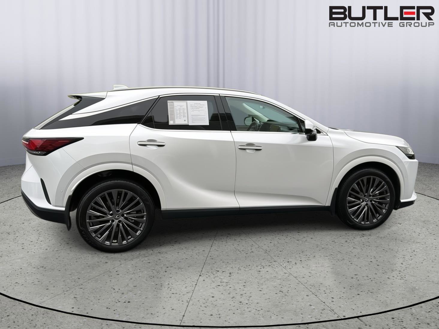 Certified 2024 Lexus RX 350 FWD w/ Convenience Package image 7