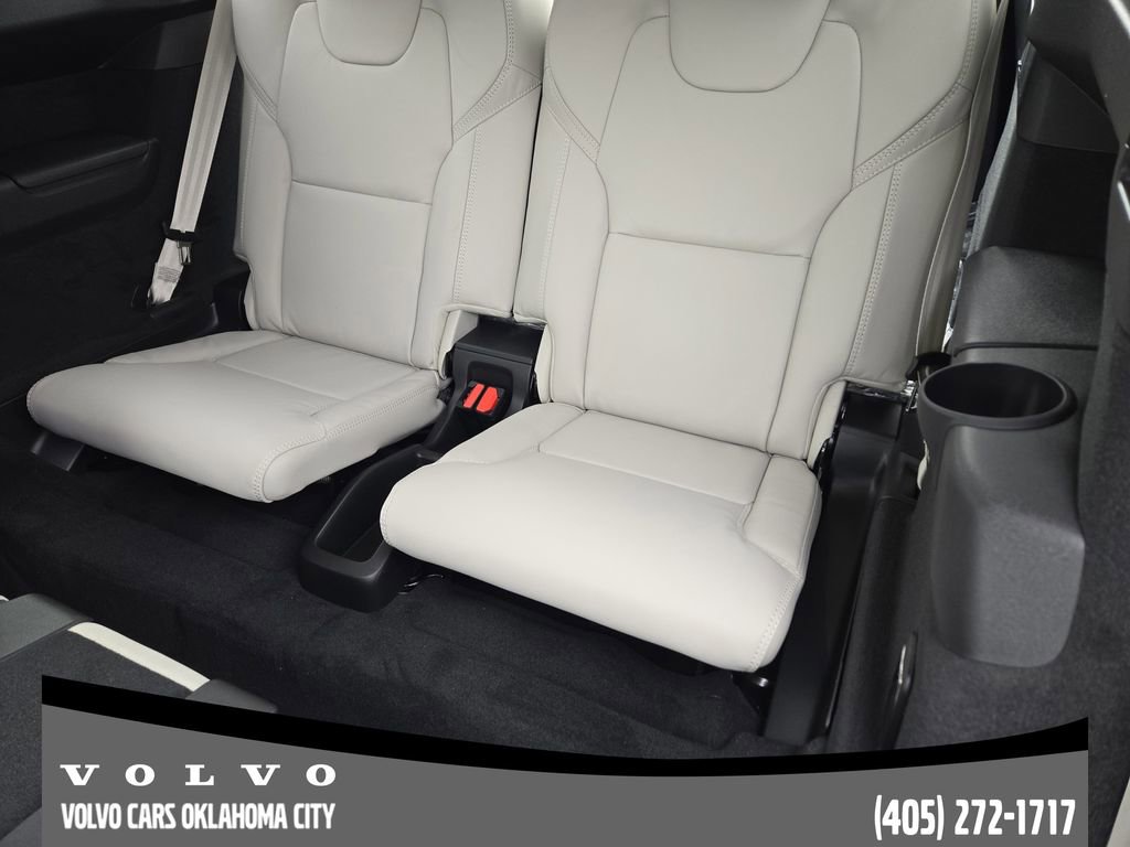 Used 2026 Volvo XC90 B6 Ultra image 30