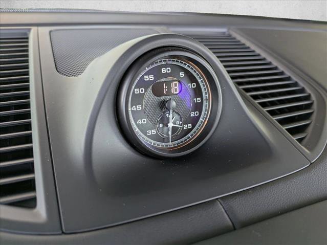 Certified 2025 Porsche Macan Turbo image 20