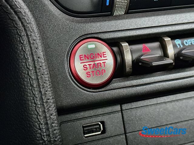 Used 2020 Ford Mustang Shelby GT500 w/ Technology Package RWD image 29