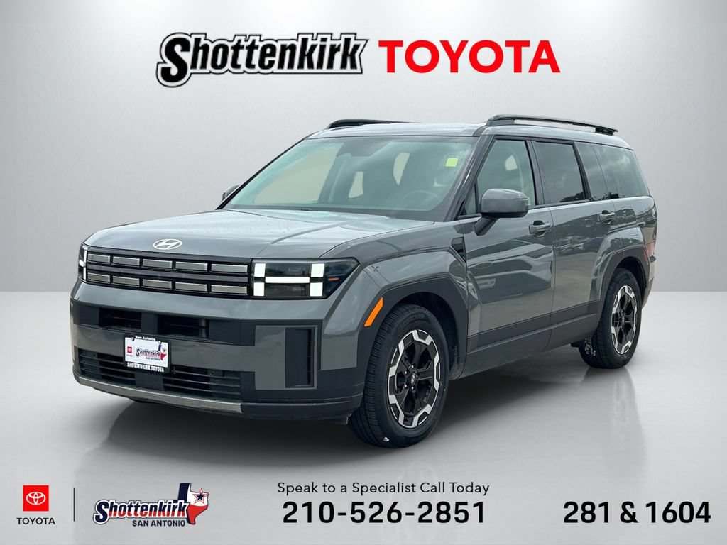 Used 2025 Hyundai Santa Fe SEL FWD image 1