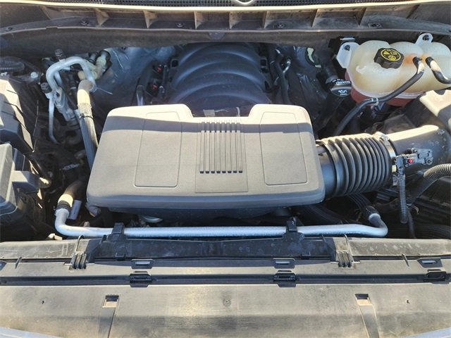 Used 2022 GMC Yukon AT4 image 32