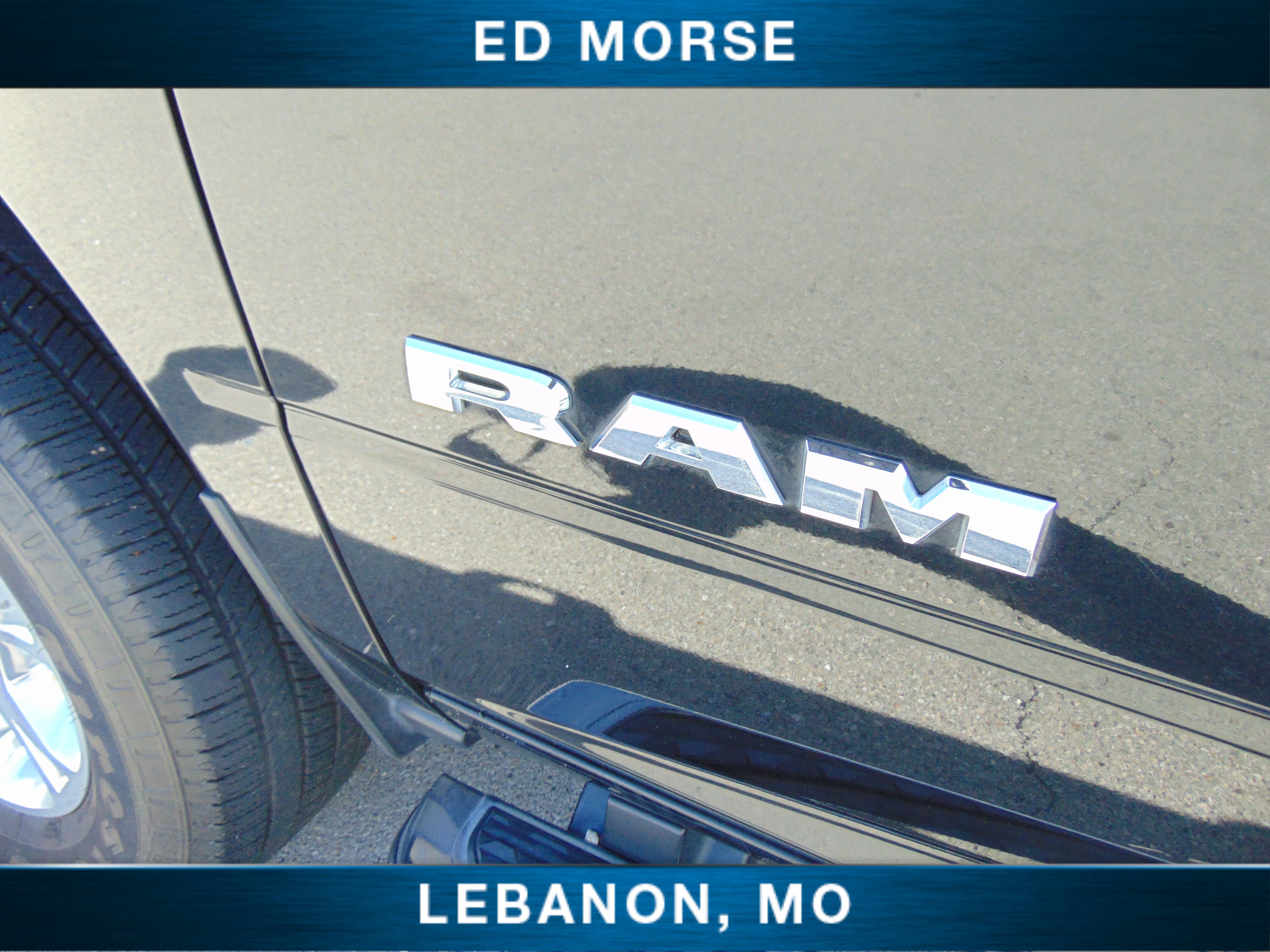 Used 2024 RAM 2500 Big Horn w/ Sport Appearance Package AWD/4WD image 10